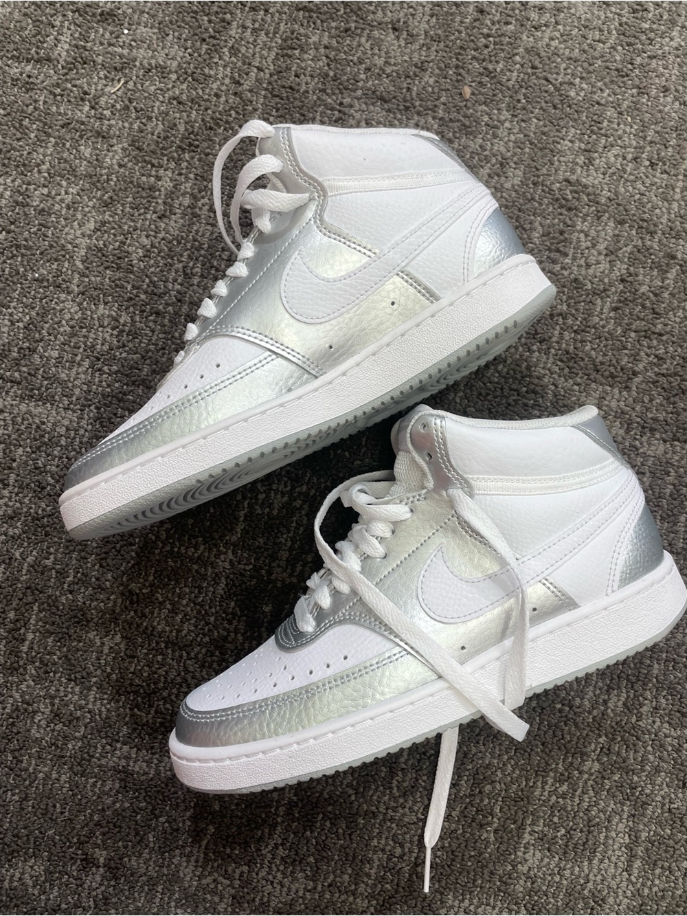 Women’s Size 6 Nike Court Visions Mid Metallic Silver